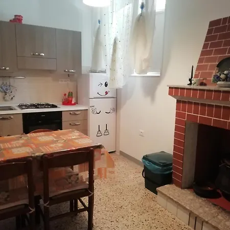 Cozy Studio Near Flisvos Marina Atena Exterior foto